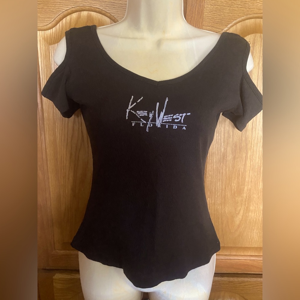 Miami Style black Key West open shoulder t-shirt, Sz. Small, NWOT